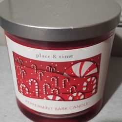 Place & Time Peppermint Bark 14 Ounce Candle