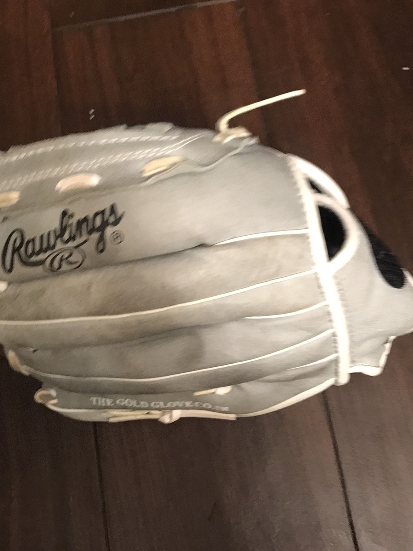 Rawlings Softball Glove