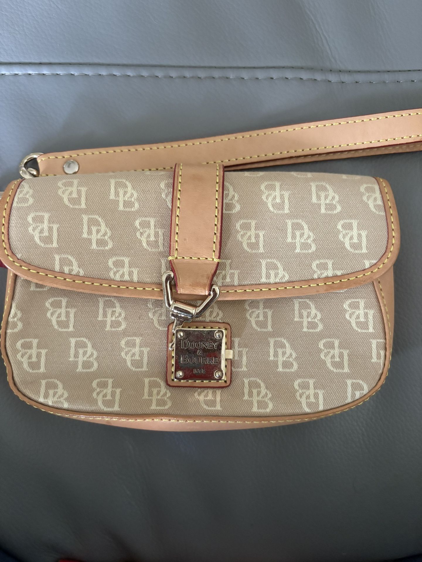 Dooney & Bourke Wristlet