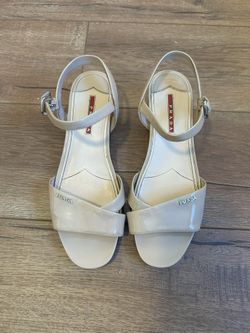 Leather Sandals Prada Beige 