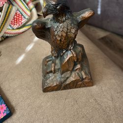 Vintage 1976 Banthrico Cast Metal Bald Eagle Coin Bank