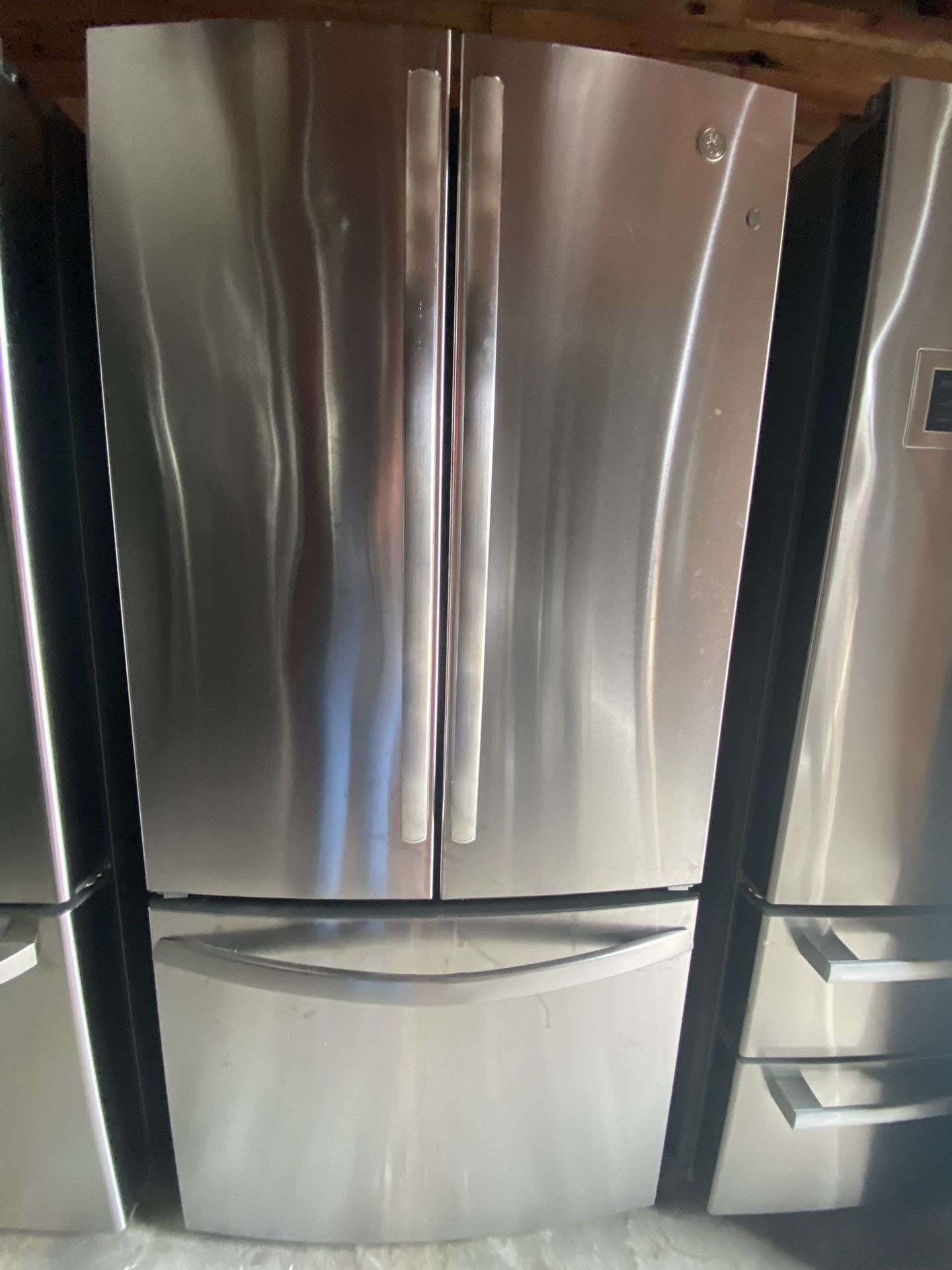 GE Fridge 