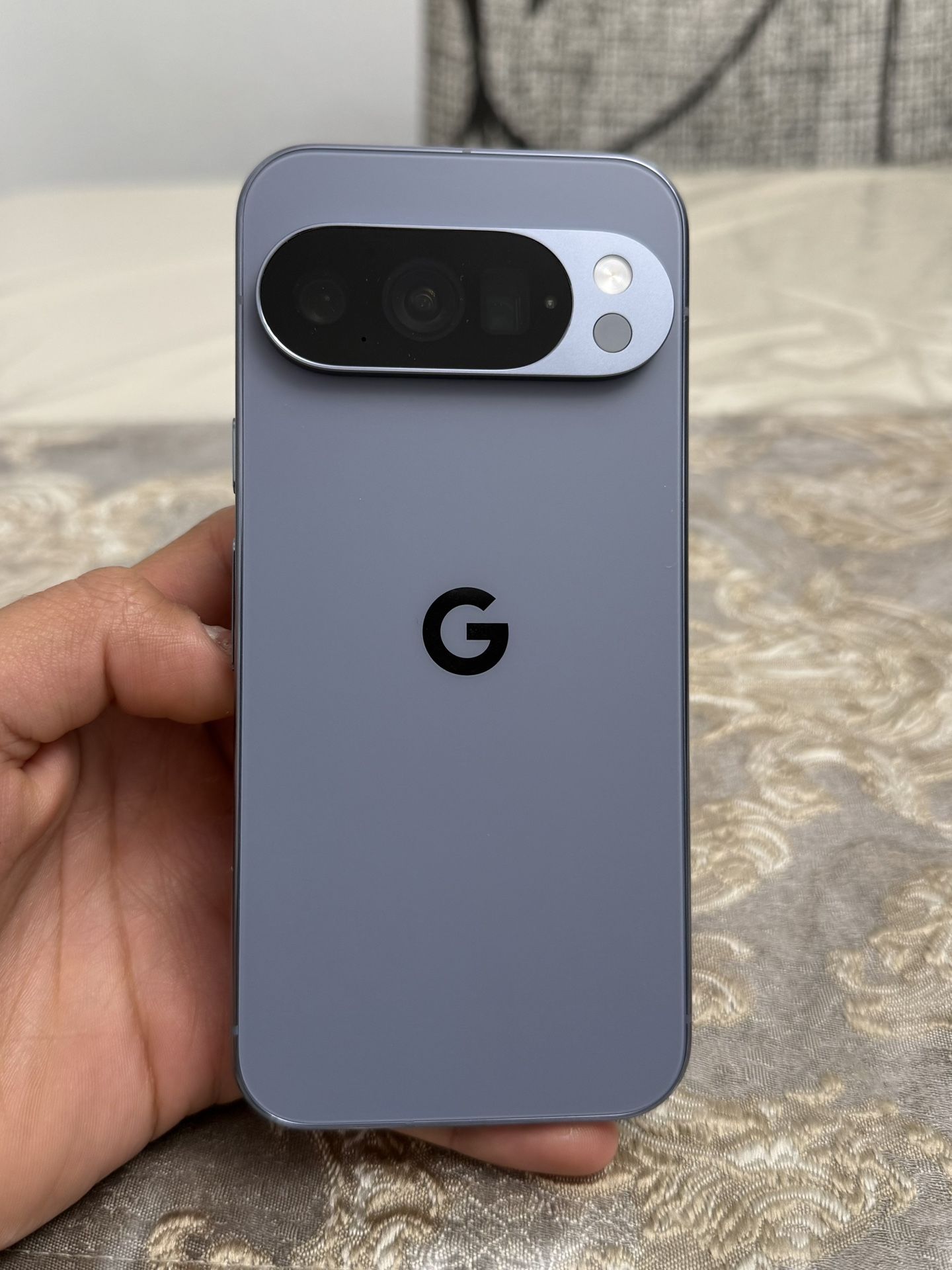 Google Pixel 10 Pro 128Gb Brand New