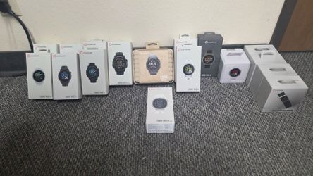 COROS Smartwatch Bundle – Pace 4, Apex 4, Nomad & More