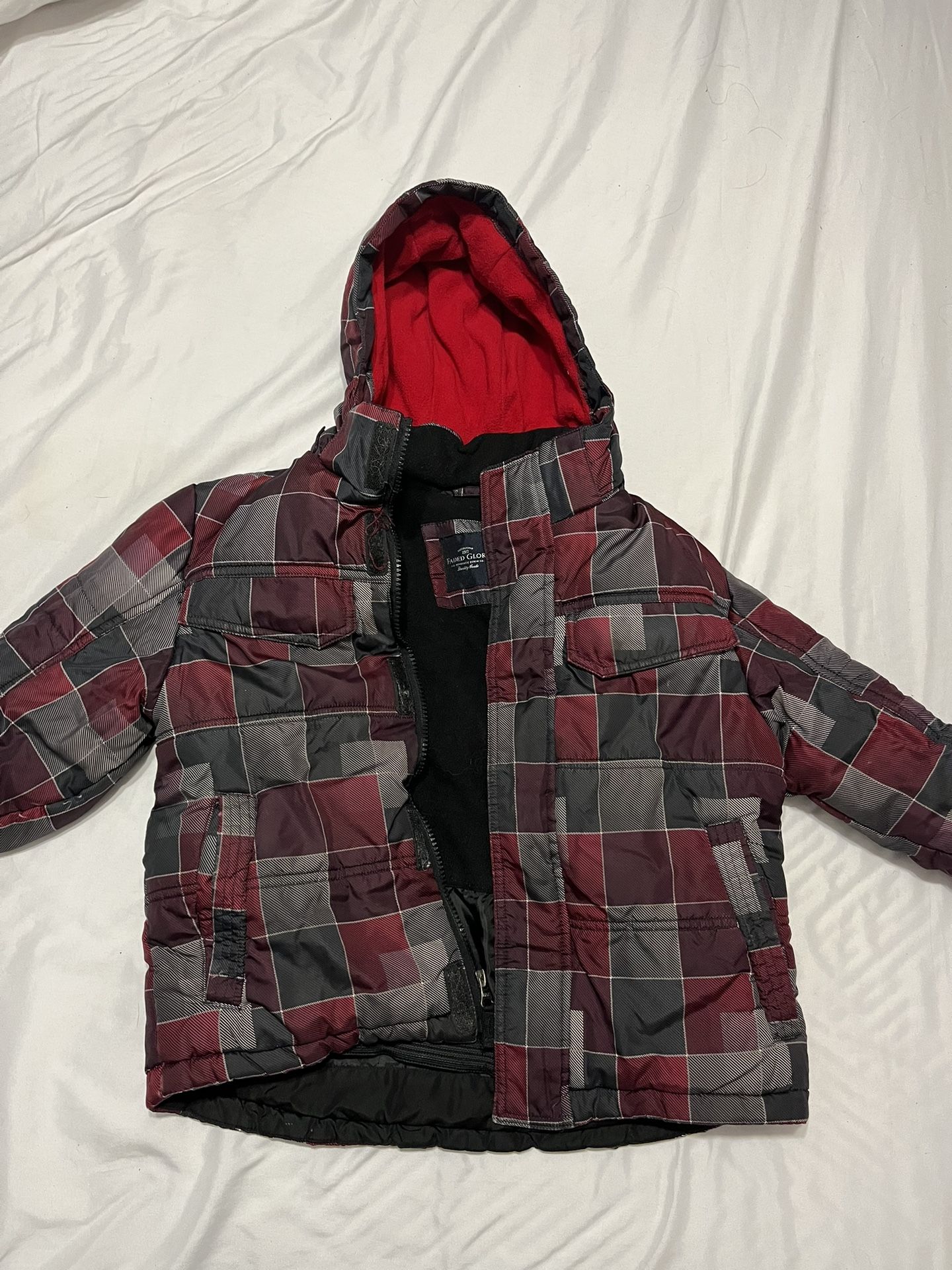 Youth Snow Jacket Size 6/7