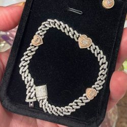 10k Diamond Bracelet 