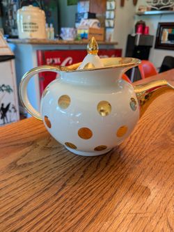 Vintage 1950s Hall tea pot white gold polka dot Windshield 6 cup USA