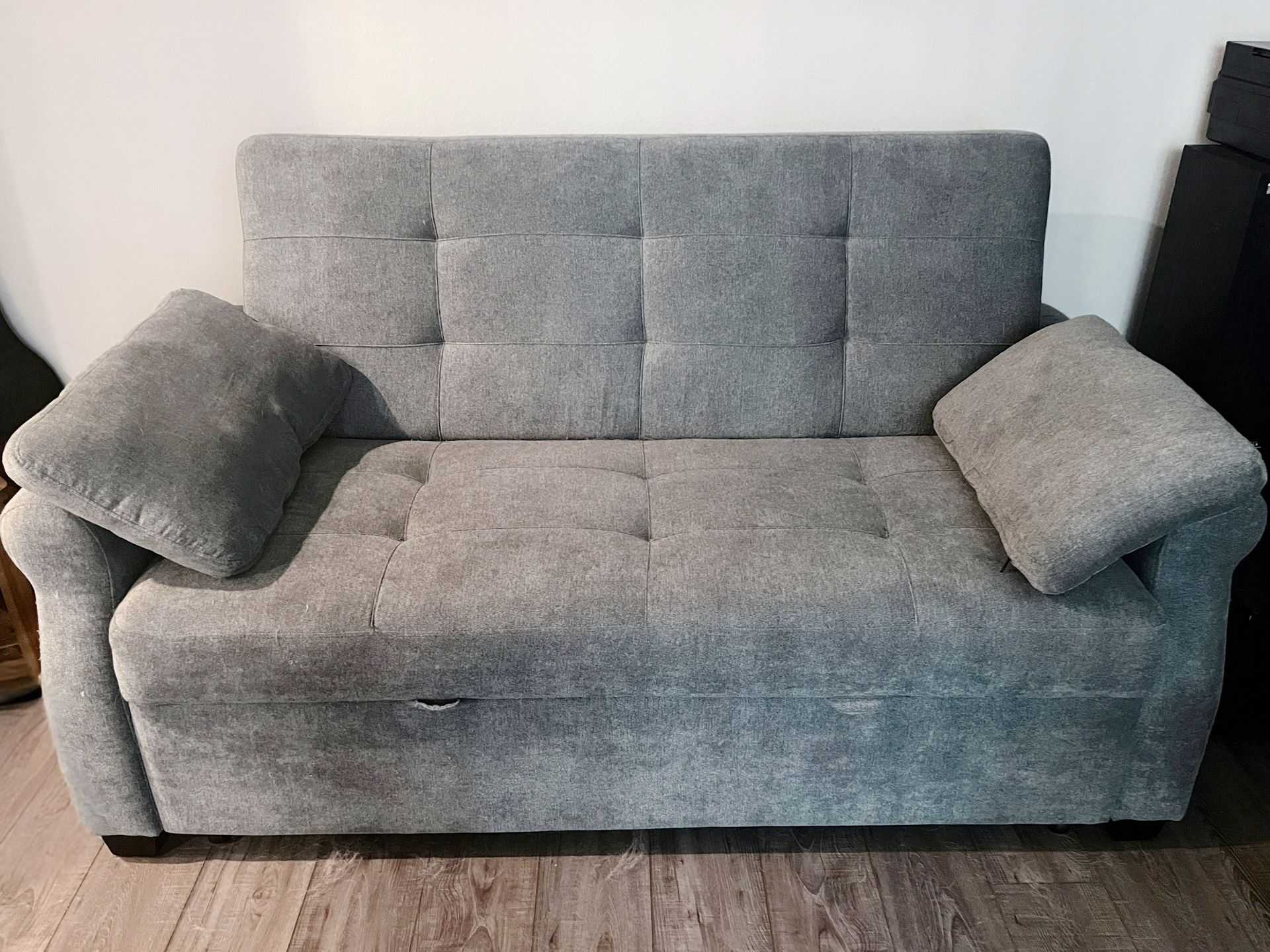 Serta 73" Queen Convertible Sleeper Sofa