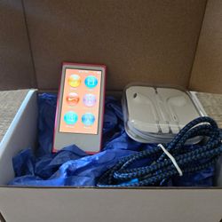 Apple iPod Nano 16gb With Bluetooth, Radio & New Accessories 