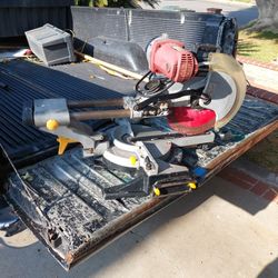 Miter Saw  Perfect Condition  Double  Bevel 