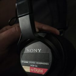 Sony Mdr V4 Headphones