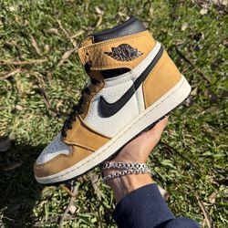 Jordan 1 High “Rookie Of The Year” Size 9 Men