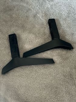 TV FEET LEGS STANDS OFF A 49 INCH LG
