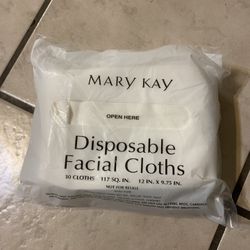 Mary Kay Disposable Facial Cloths  NIB - new in box  30 Cloths 117 SQ. In. 