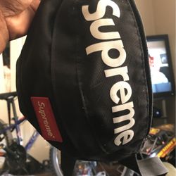 Supreme fannypac 
