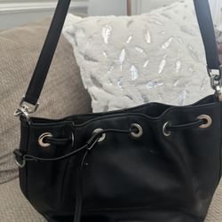 New Michael Kors Bucket Purse