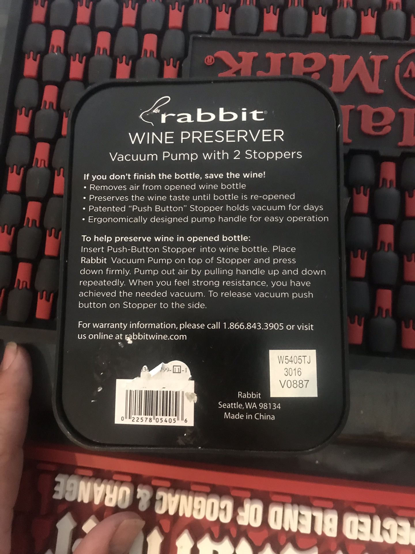 The Rabbit Wine Preserver with Two Wine vacuum Stoppers