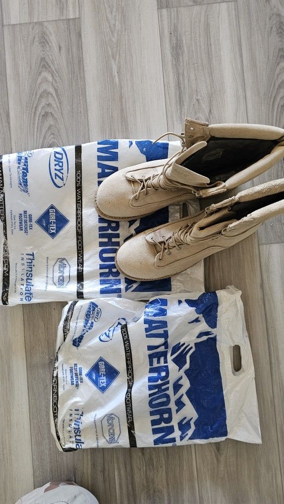 Work BOOTS 10W