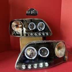Ford F150. 1997. 2003  Headlights.