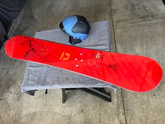 Ride Society Snowboard and Oakley Mod5 Helmet