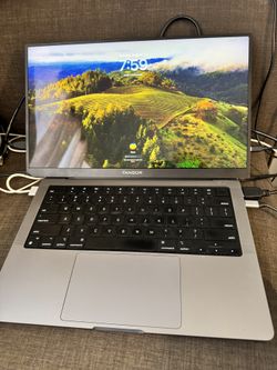 MacBook Pro 14” 2021
