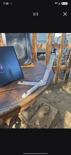 Picher or tablet stand give me an offer not free any price nerd gone