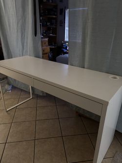 White ikea Desk