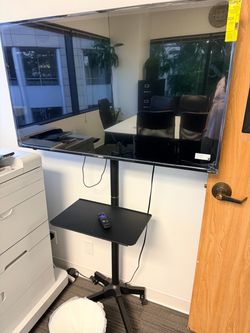 Onn with roku TV with stand