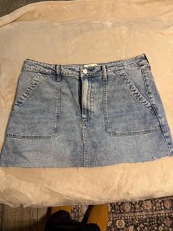 Women’s skirt