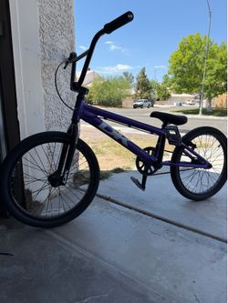 DK Swift Pro Purple 20in TTs BMX Bike