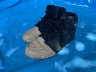 2018 Women’s Air Jordan 1 Retro High Premium 'Dipped Toe - Black' Size 6 Women