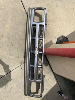 Chevy s10 grill