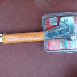 Staple Gun