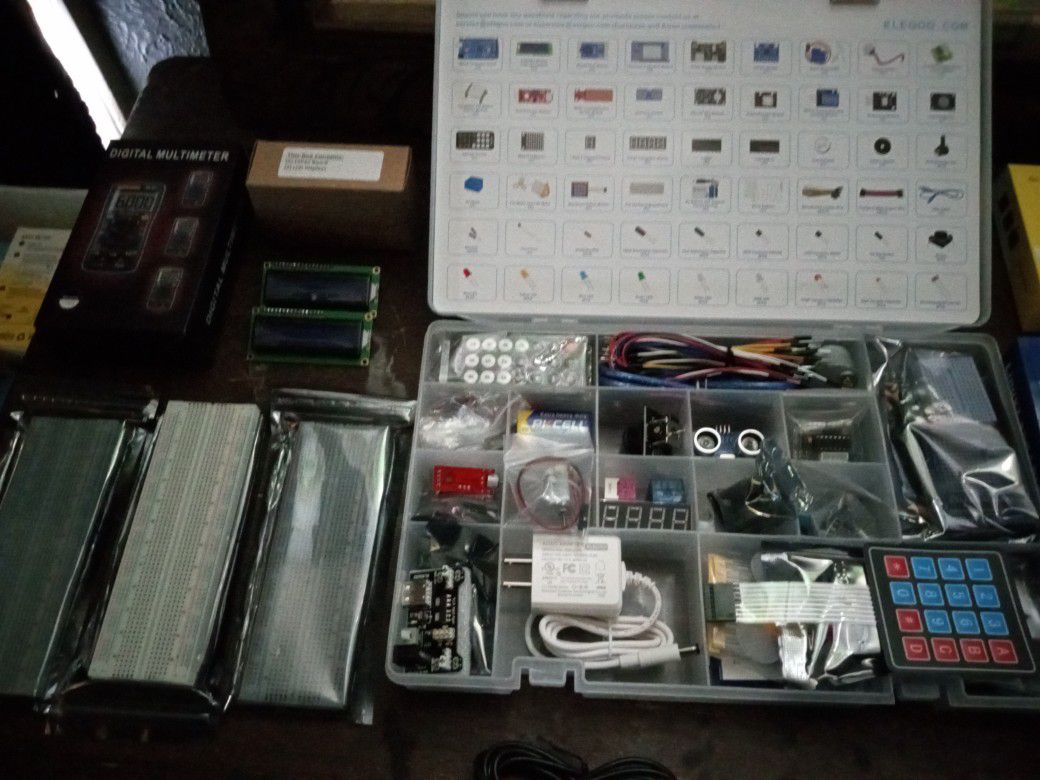 Electronics Kit ( For Beginners )