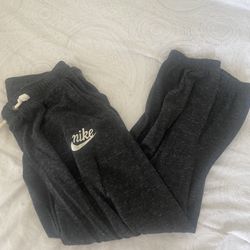 Nike Joggers 