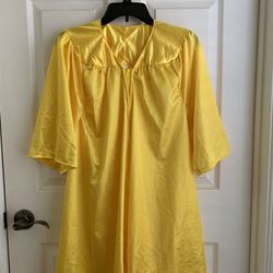 Shiny  Yellow Graduation Gown Size 4’2”-4’5 Includes Cap