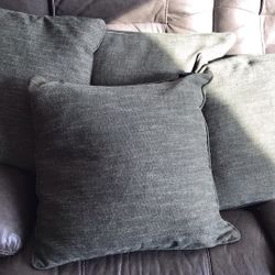 Millow Pillows