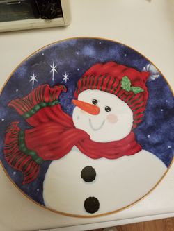 Big Snowman Christmas Decorative Plate; (Bigger than a Dinner Plate)