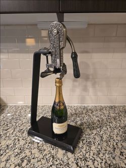 Chaparlon Ornate Tabletop Wine Opener StandRogar Champion 1897 Tabletop Wine Bottle Opener / Corkscrew – Granite Stand