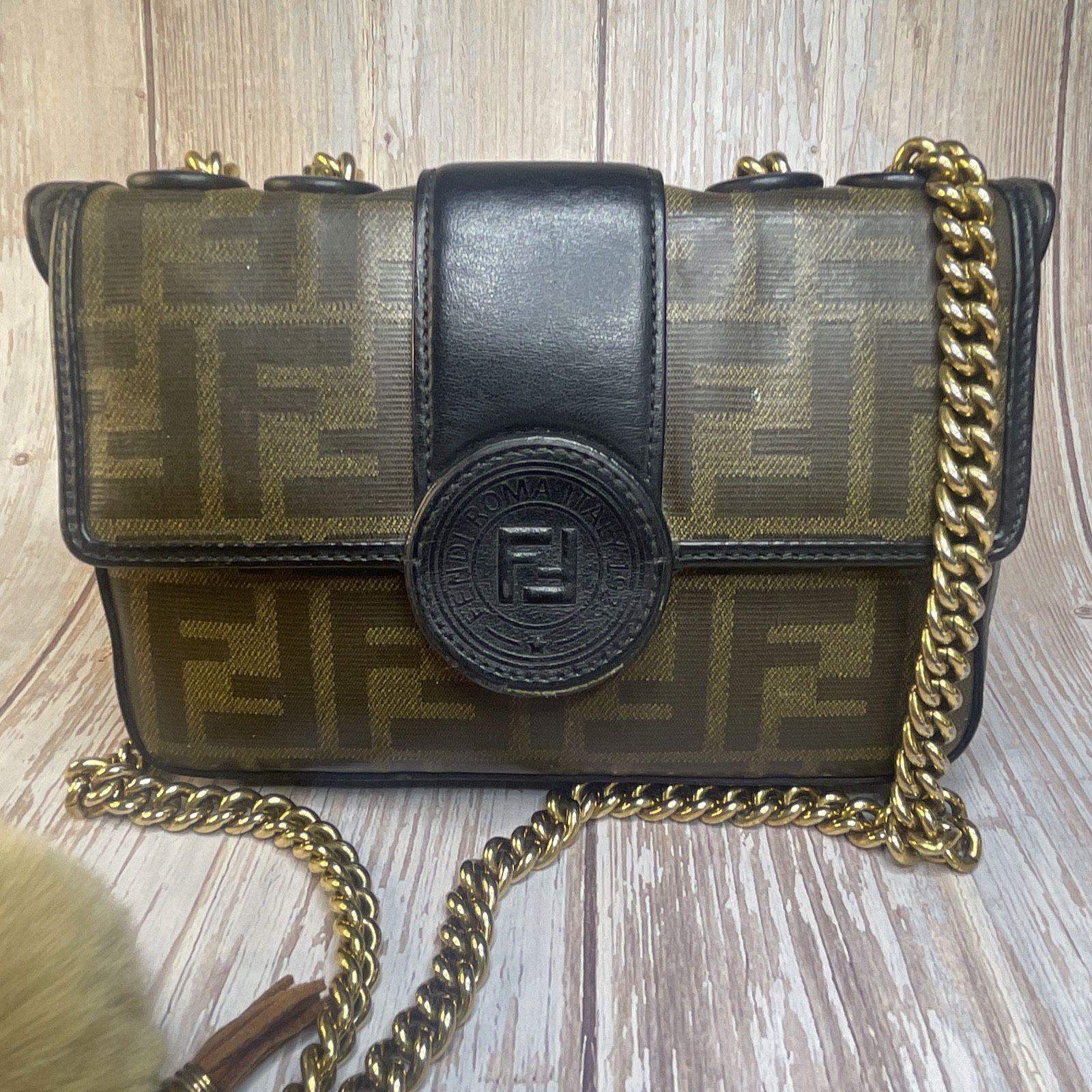Authentic Fendi 1974 Small Calf Grace Double FF Crossbody Bag for Sale in Los  Angeles, CA - OfferUp