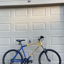 KONA Henry Weinhard’s Hardtail Men’s Mountain Bike – 26” wheels – 20” Frame – Shimano Bicycle