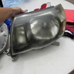 2007 Toyota Tacoma Lights 