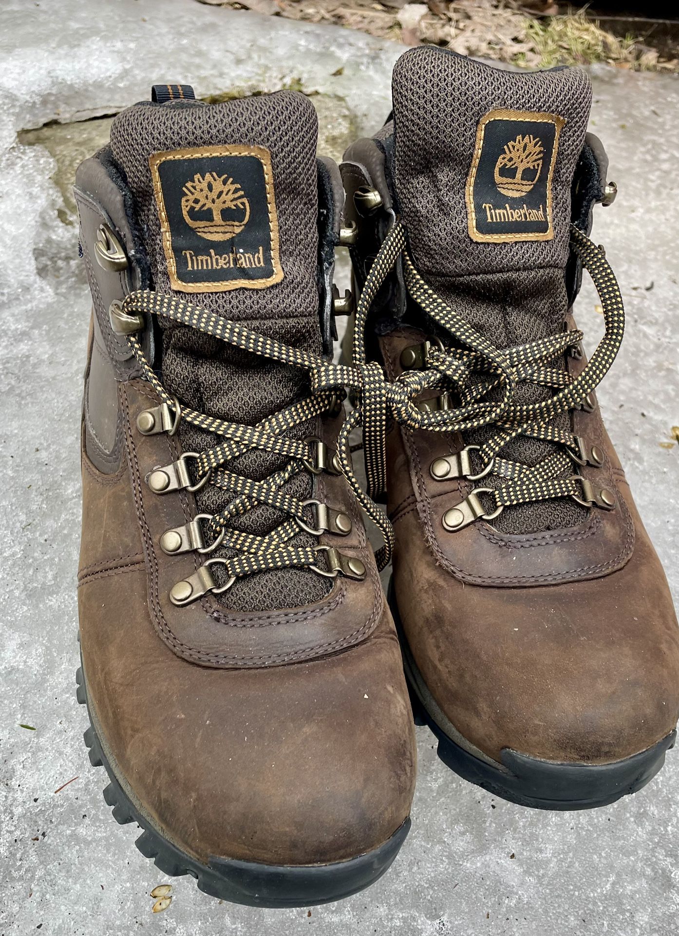 TIMBERLAND 02730R MENS 10.5 MT MADDSEN WATERPROOF MID HIKER BOOTS DARK BROWN