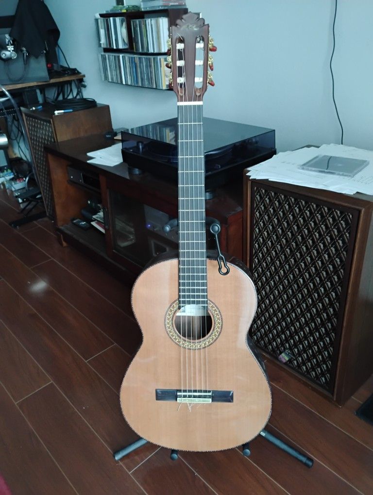 Guitar Manuel Rodriguez FC Cedar Classical