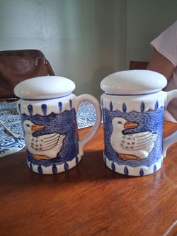 Vintage Ceramic Duck Salt n Pepper Shakers Mugs with Handles, Set of 2