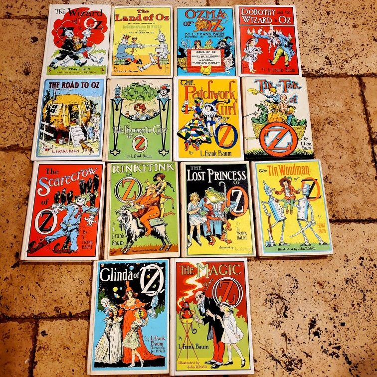 Vintage Mid-Century Complete 14 Book Wizard Of Oz By L. Frank Baum REILLY & LEE 1956 WHITE HARDCOVER EDITION