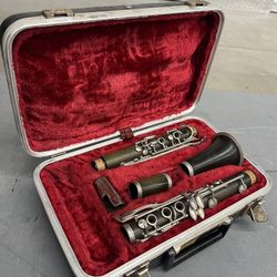 Vintage Clarinet Parts With Case