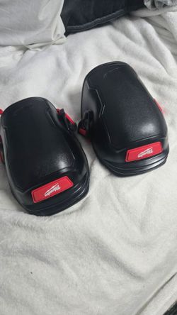 Milwaukee flexible knee pads model 48-73-6000