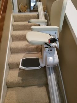Harmar chair lift