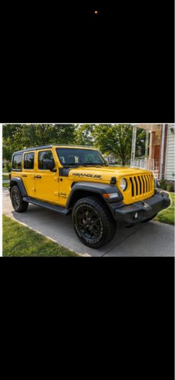 Jeep Wrangler Unlimited 4-Door SUV